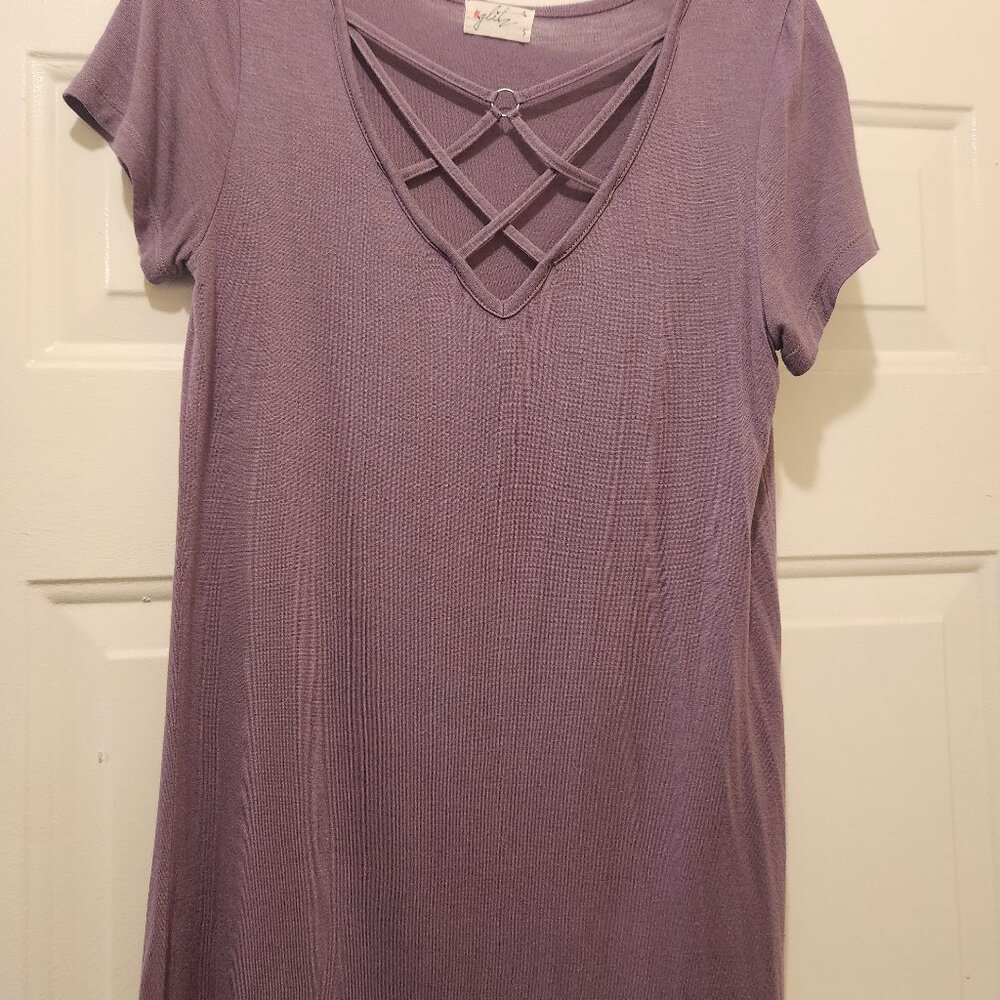 Short sleeved shirt